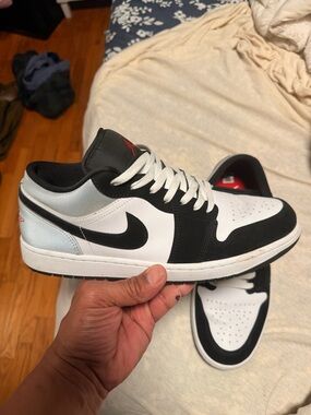 Jordan Low Top Sneakers in White, Black & Light Blue